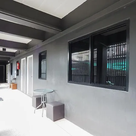 Rq Bangkok Huai Khwang By Collection O