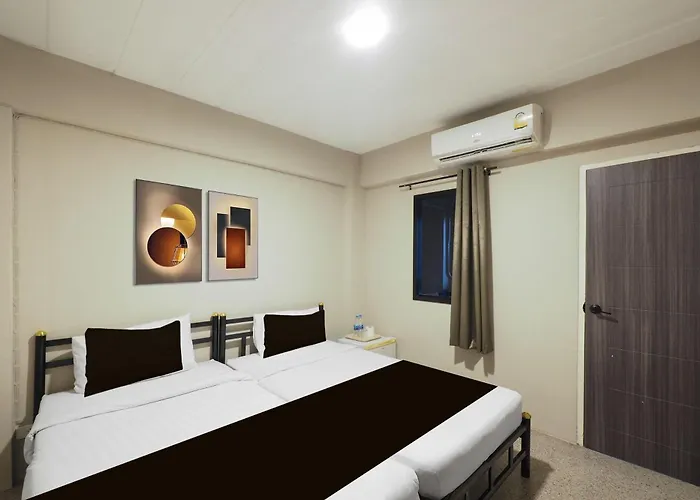 Rq Huai Khwang By Collection O